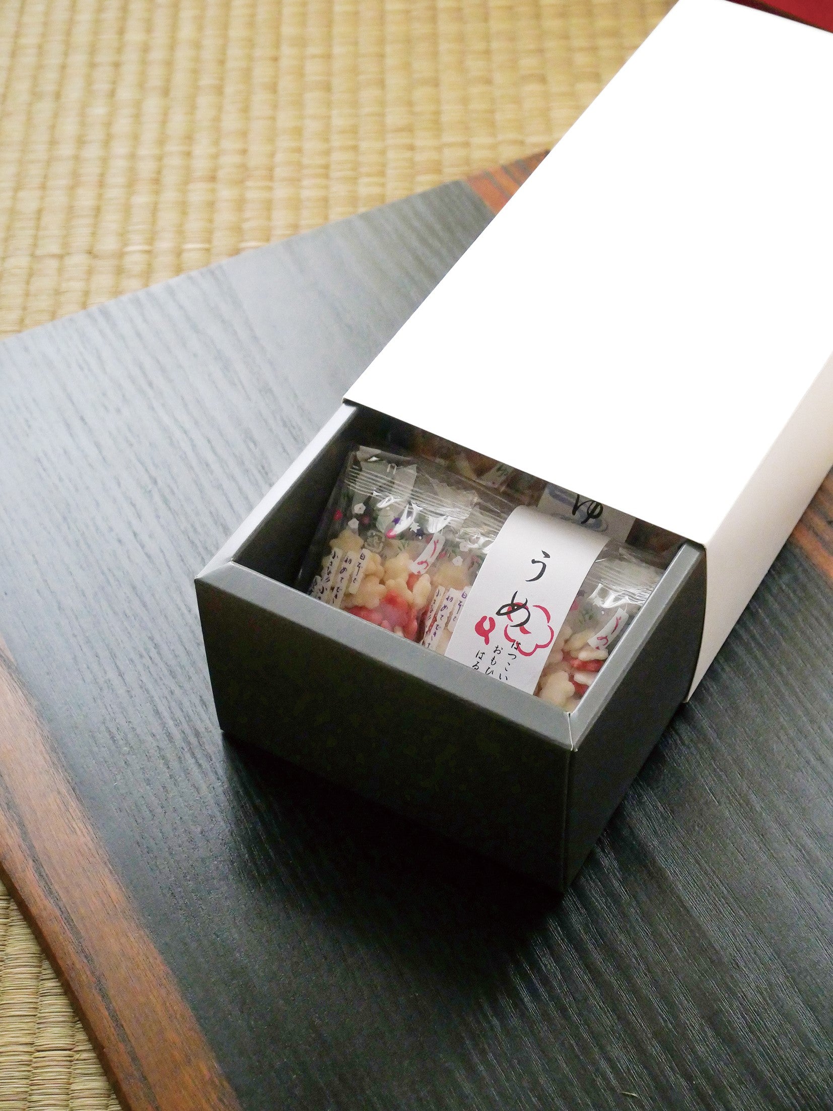 高校受験・大学合格の内祝い。お世話になった方へ「ありがとう」を贈る